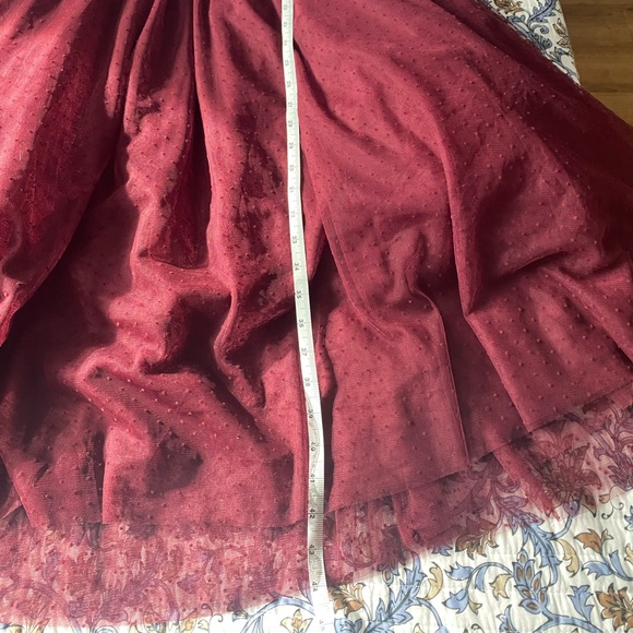 Ivy City Co The Party Dress in Wine M - Picture 4 of 9